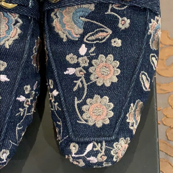 Denim embroidered slides W-10 Steve Madden Auth. - Picture 5 of 8
